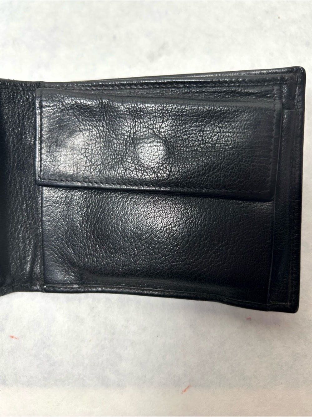 Salvatore Ferragamo Classic Black Leather Bi-Fold Men’s Wallet Gold Corner Logo - Picture 5 of 13